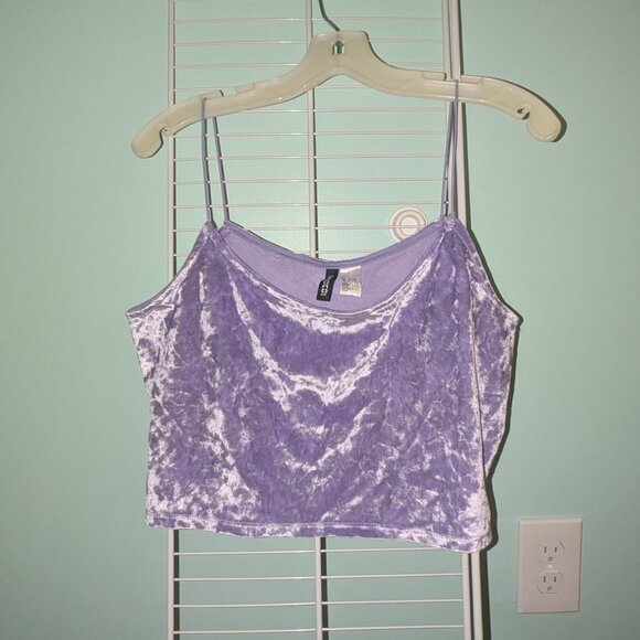 Cropped tank top 🪻 - Picture 2 of 3